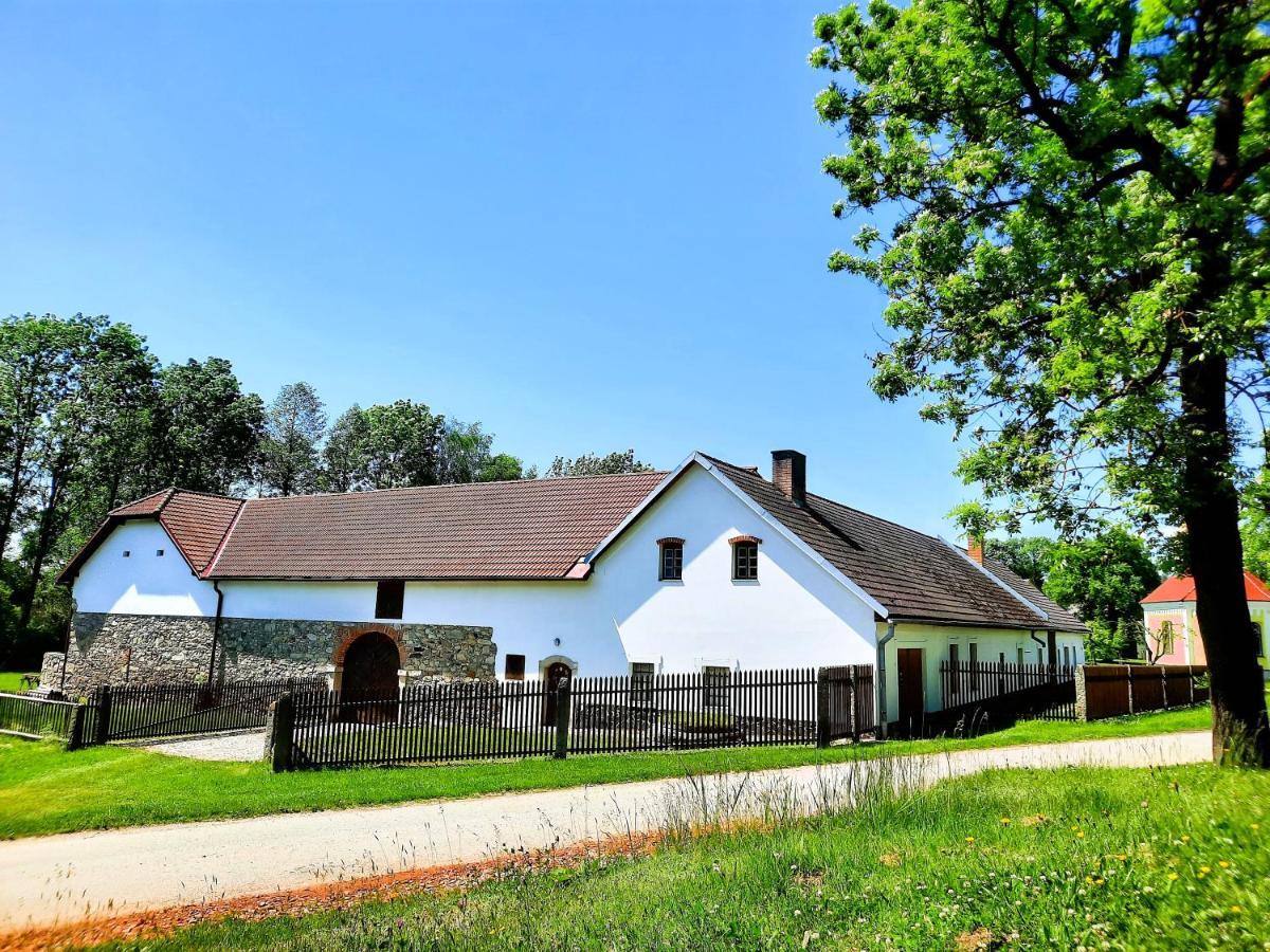 Statek Ctibor Apartment Exterior photo